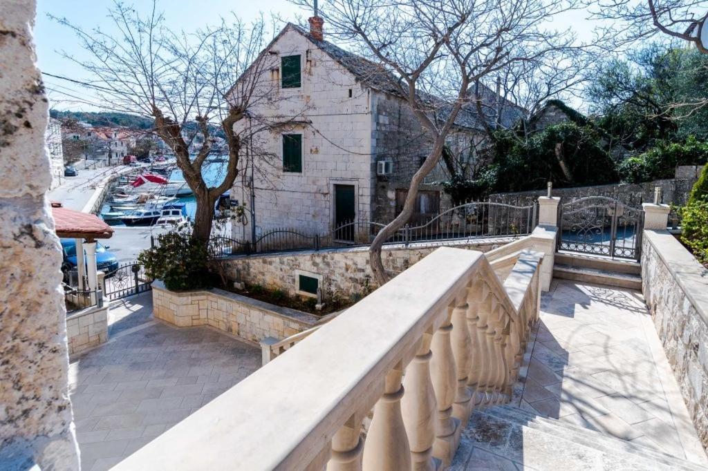 Rooms Miron - Adults Only Sumartin Δωμάτιο φωτογραφία