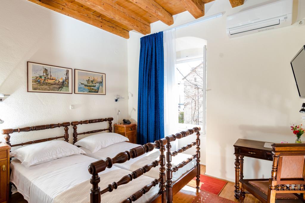 Rooms Miron - Adults Only Sumartin Εξωτερικό φωτογραφία