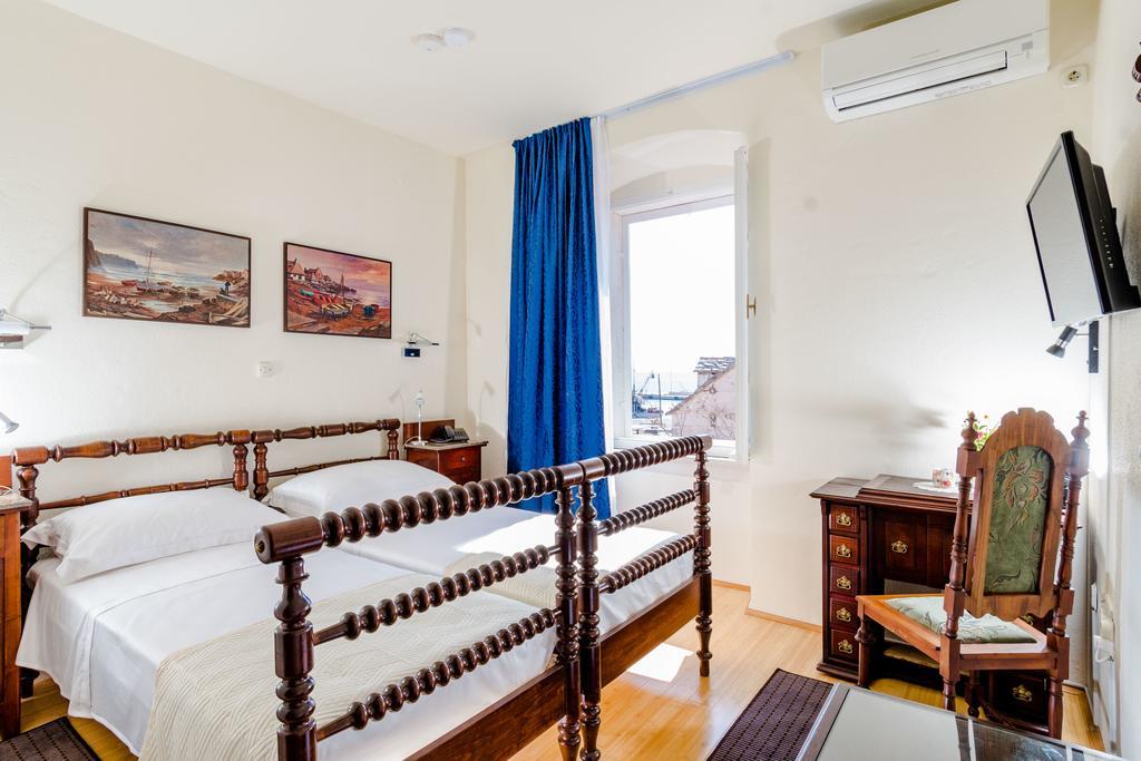 Rooms Miron - Adults Only Sumartin Εξωτερικό φωτογραφία