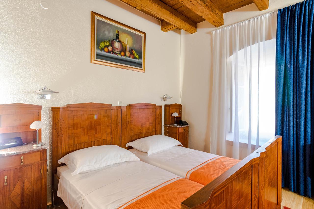 Rooms Miron - Adults Only Sumartin Δωμάτιο φωτογραφία