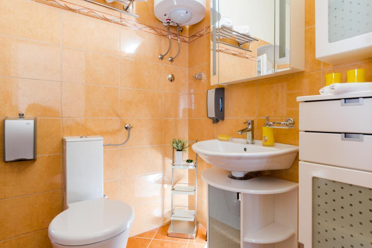 Rooms Miron - Adults Only Sumartin Δωμάτιο φωτογραφία